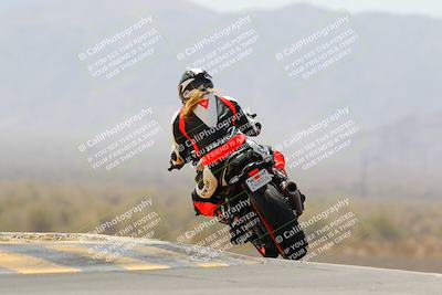 media/Apr-10-2022-SoCal Trackdays (Sun) [[f104b12566]]/Turn 9 Backside (1120am)/